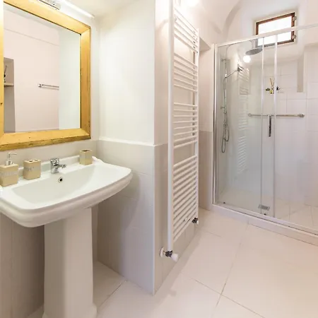 Casa Abelli Monolocale In Centro Ad Apartmán *